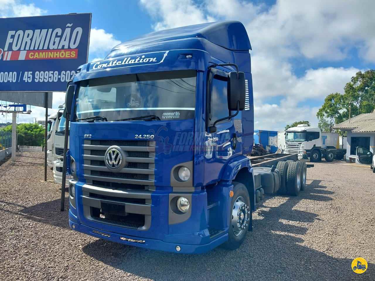 CAMINHAO VOLKSWAGEN VW 24250 Chassis Truck 6x2 Formigão Caminhões CASCAVEL PARANÁ PR